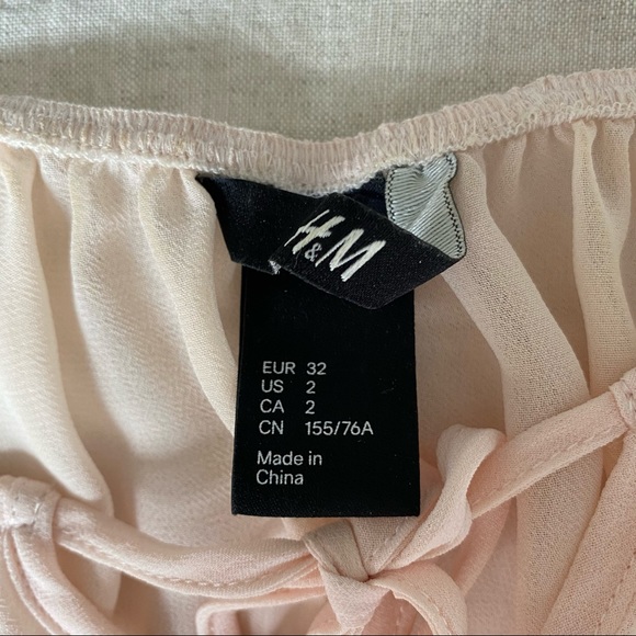 H&M - Top - Picture 2 of 3